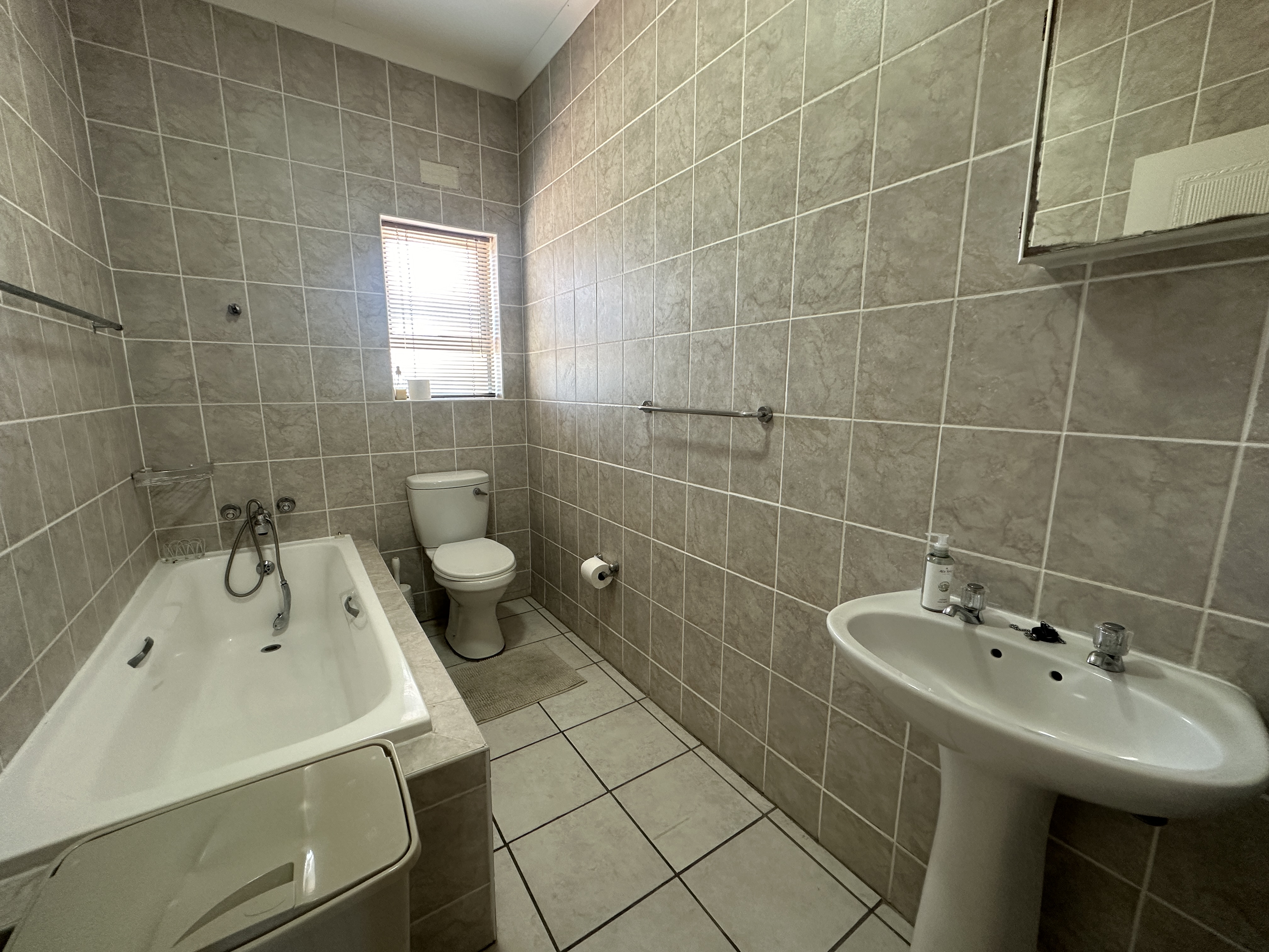 3 Bedroom Property for Sale in Hartenbos Central Western Cape